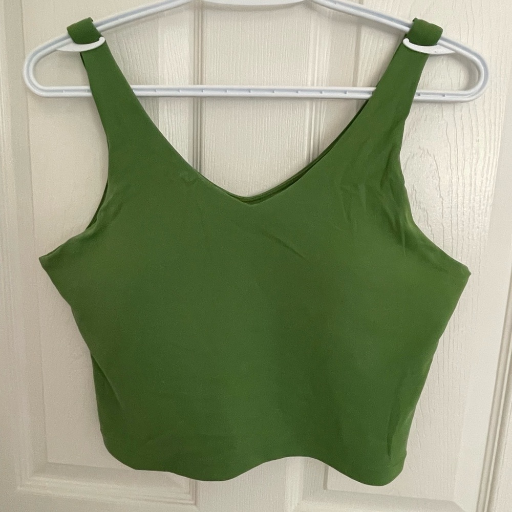 Athleta Transcend V-Neck Crop Tank